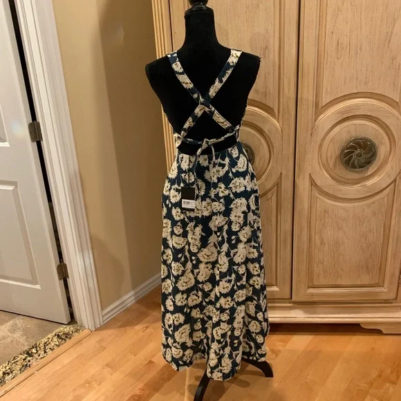 Nicholas Haisley green floral Dress Size 4 NWT